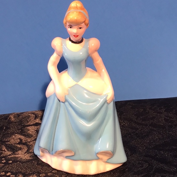 Vtg. Cinderella Disney Ceramic Figurine - Picture 13 of 16